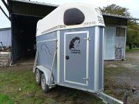 Vans chevaux