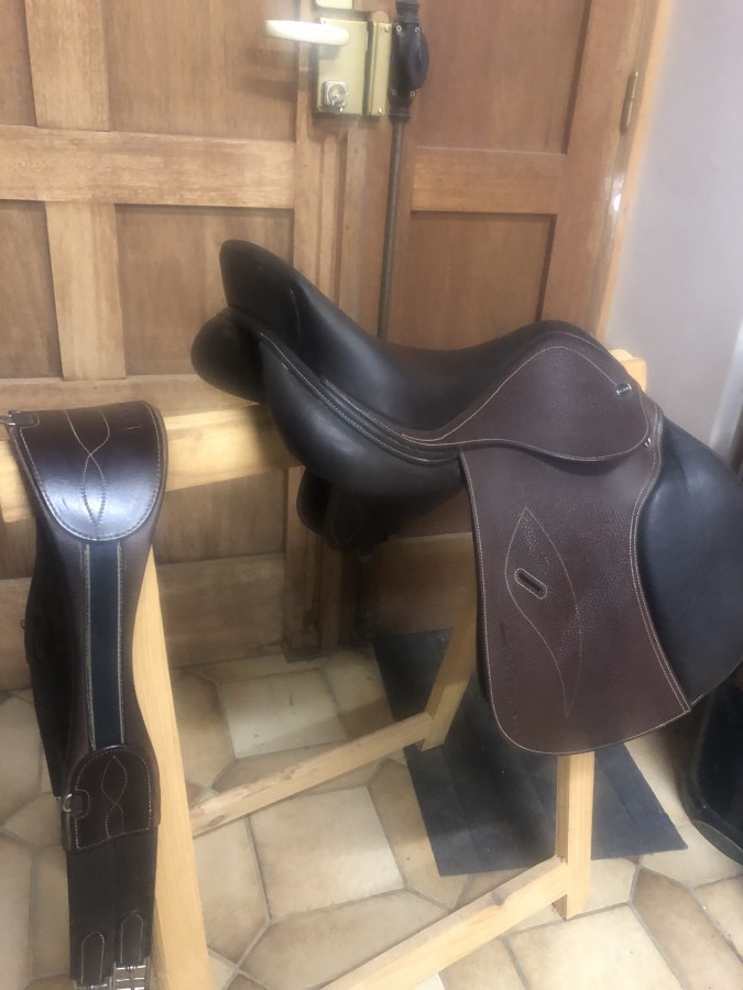 Selle 17 5 Pouces Pour Quelle Taille