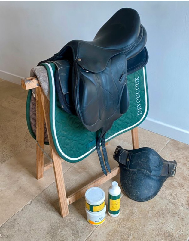 Vente de selle 243