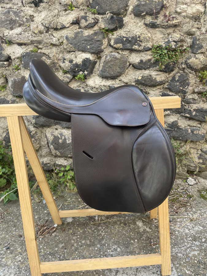 Vente de selle 303