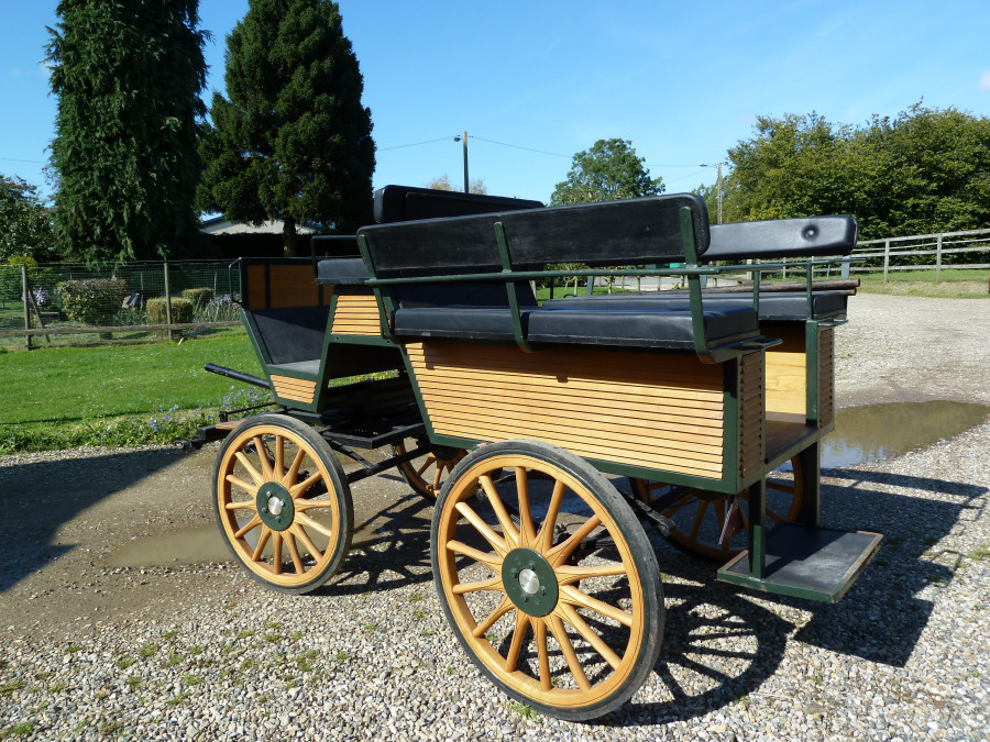 Le Bon Coin Voiture Hippomobile à Vendre
