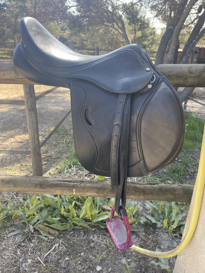 Vente de selle 250