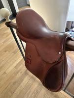Vente de selle 235