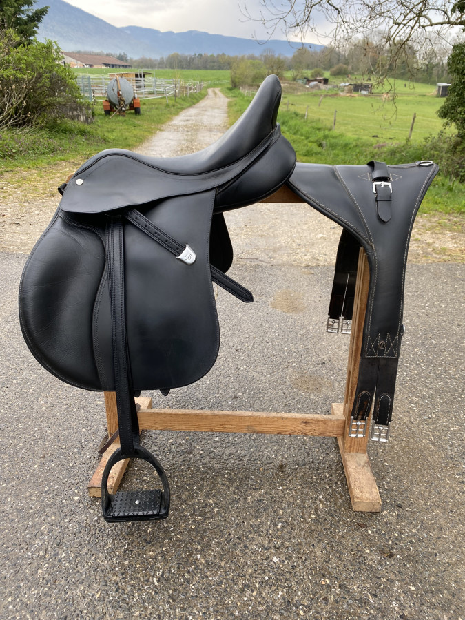 Vente de selle 227