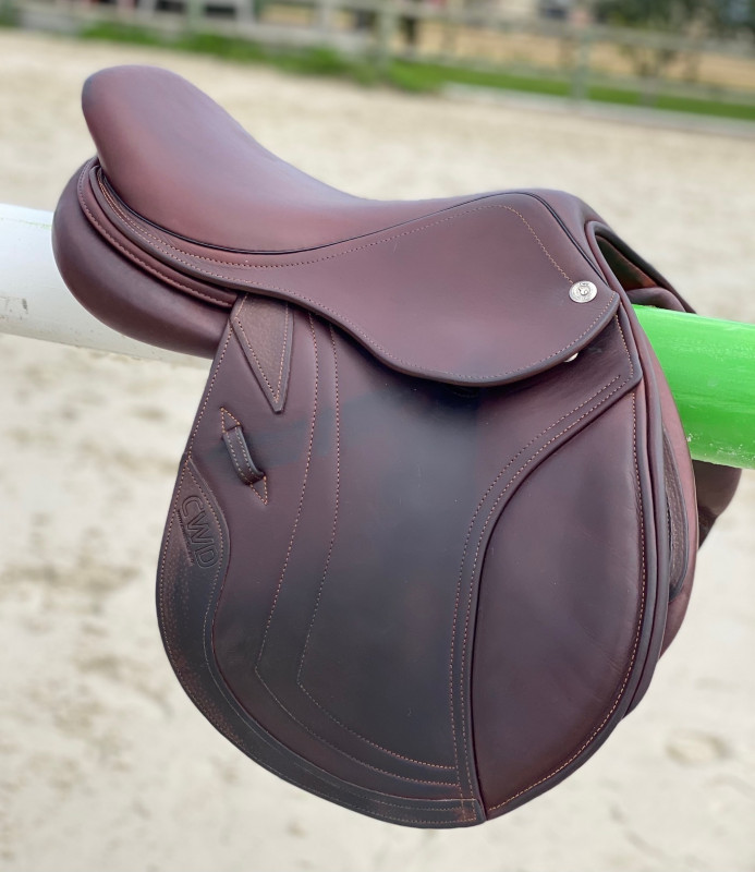 Vente de selle 240
