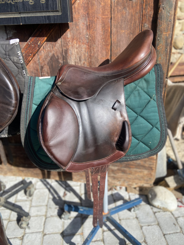 Vente de selle 224