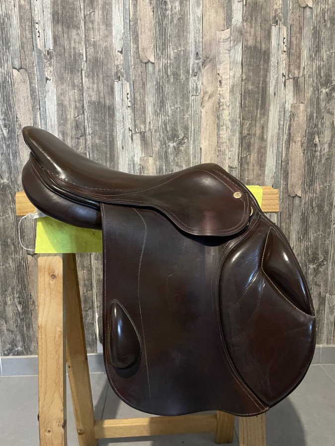 Vente de selle 249