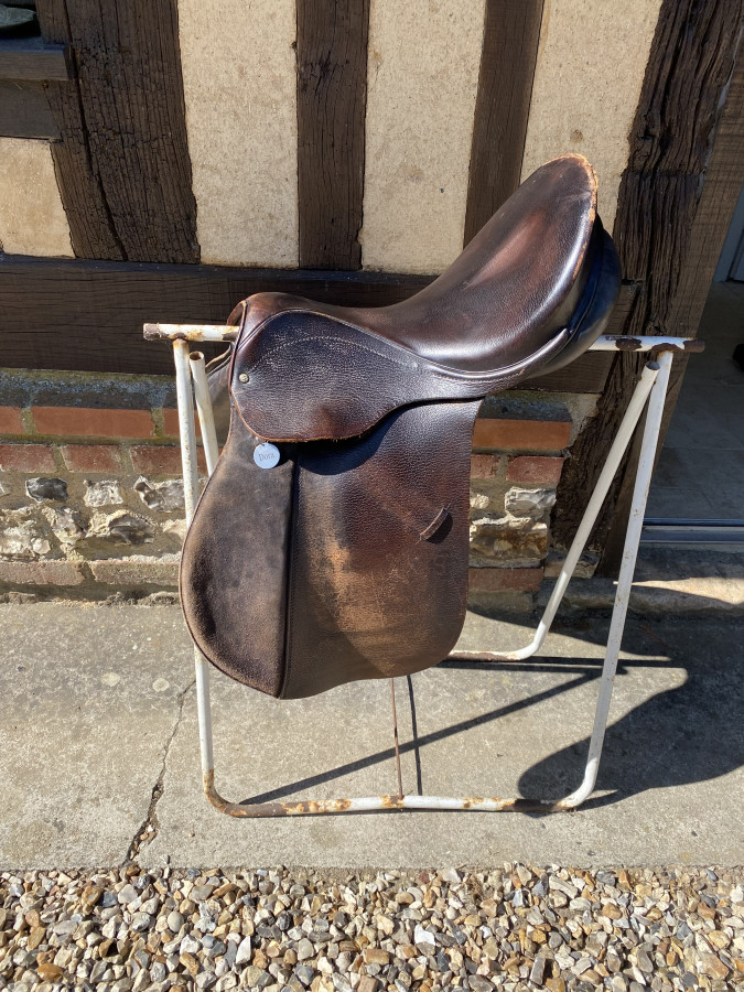 Vente de selle 303