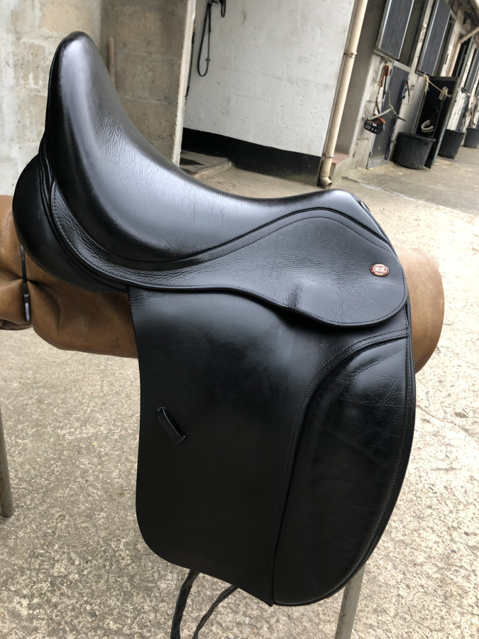 Vente de selle 303