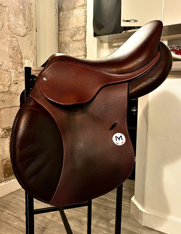Vente de selle 274