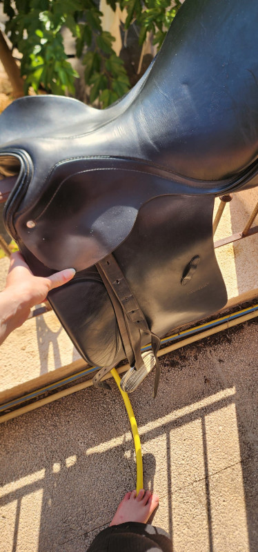 Vente de selle 273