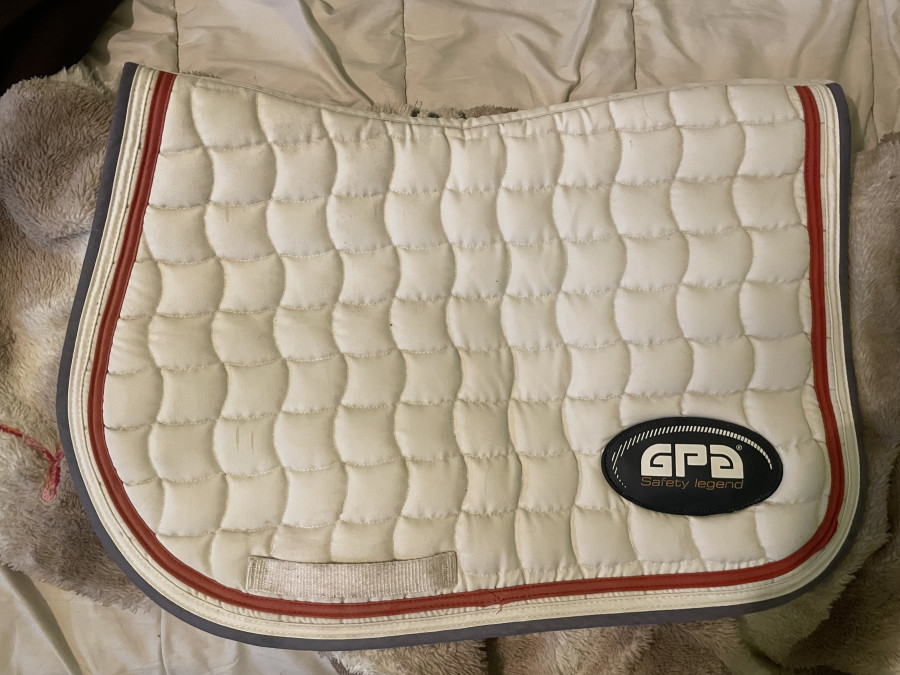 Tapis de selle