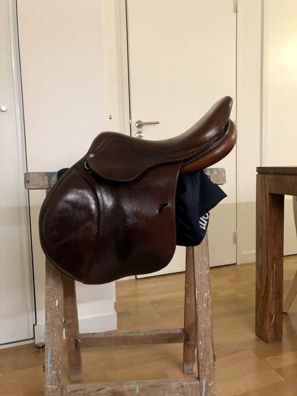 Vente de selle 224