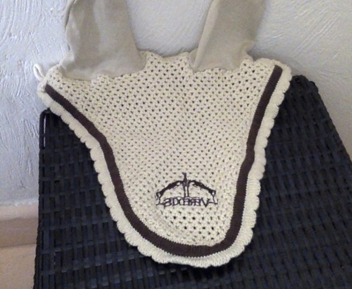 Bonnet veredus 28euros