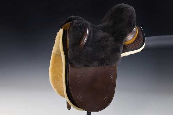 dessus de selle australienne BARTL mouton veritable 90 fdpc