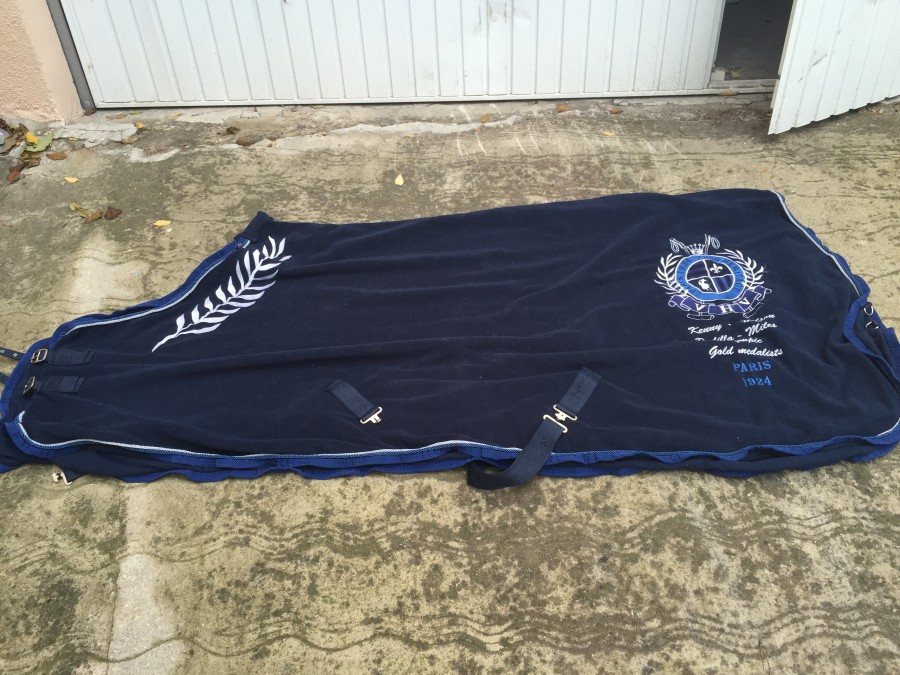 Tapis D'Exercice Polaire Pour Cheval Avec Ornement - Taille S M L XL (Vert Chasseur) - Cordon Argenté