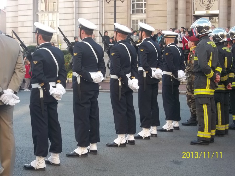 ceremonie militaire commomeration  st maur ,