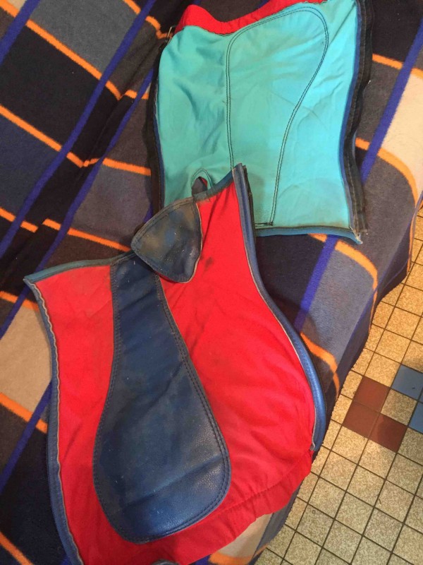 A vendre chaps d\'endurance
taille:L qui ont servis tr�s peu 
Prix: 55? 
Pour plus d\'information ou photo merci de me contacter en priv�.