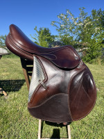 Vente de selle 282