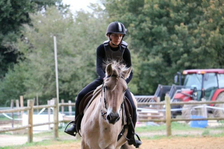 Bonjour j\'aimerais savoir comment imprimer sa licence pour leq concours.
Merci ?