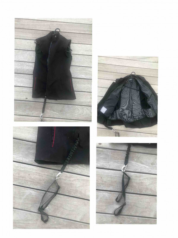 Coucou ! 
Air bag a vendre ! 
C�est un OSCAR ET GABRIELLE ! 
 Il est a 300? ! 
C\'est un XS ! 
Envoi via vinted. 