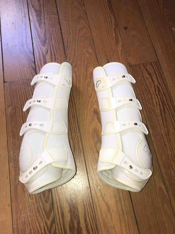 Guettre veredus de dressage blaches 