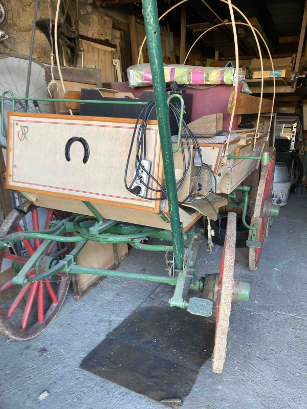 Belle caleche a vendre
